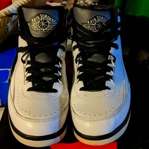 Air Jordan 2 Retro "Wing It" size 13